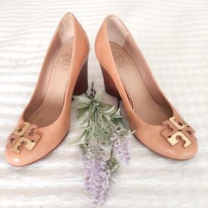 Tory Burch pump size 6